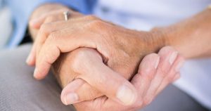 ¿Por qué la enfermedad de Alzheimer es más probable en las mujeres?